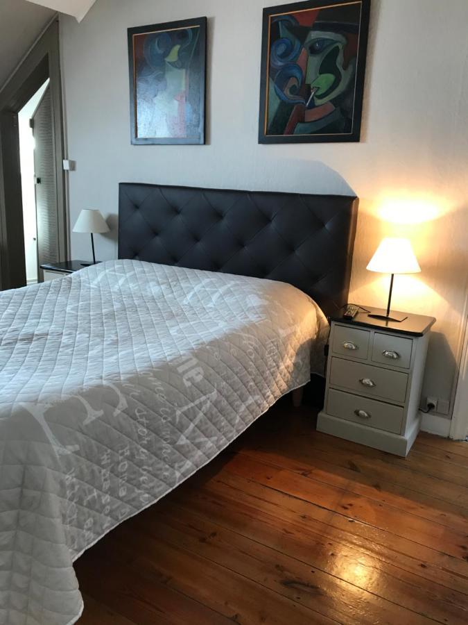 Bed and Breakfast Abri Du Passant Roubaix Esterno foto