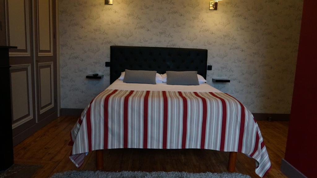 Bed and Breakfast Abri Du Passant Roubaix Esterno foto