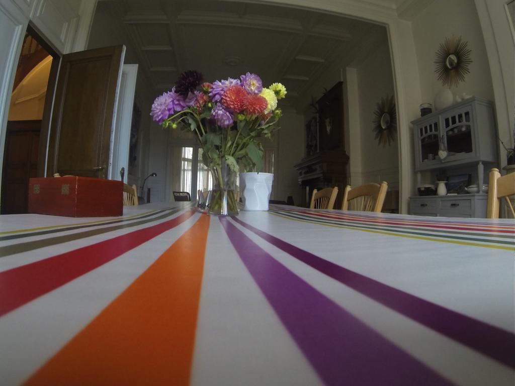 Bed and Breakfast Abri Du Passant Roubaix Esterno foto