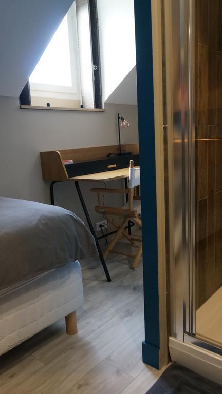 Bed and Breakfast Abri Du Passant Roubaix Esterno foto