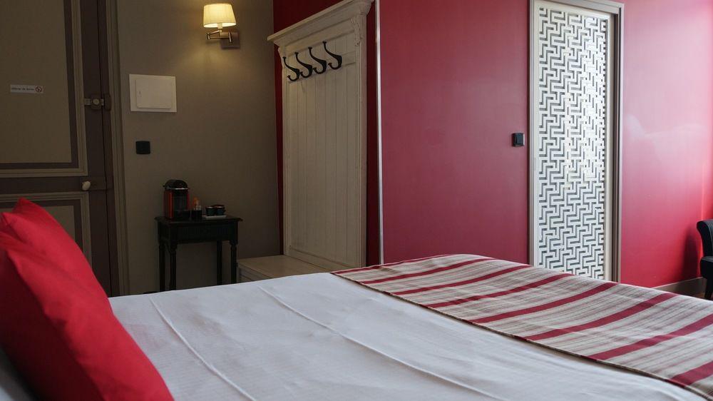 Bed and Breakfast Abri Du Passant Roubaix Esterno foto